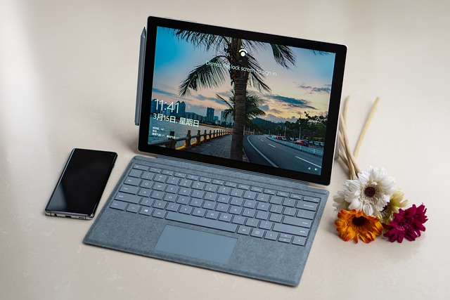 Hybrid Laptop